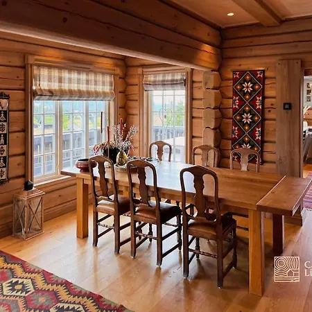 Holiday home Log With Sauna Near Sjusjoen Hafjell *