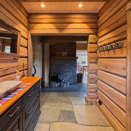 Dom wakacyjny Log With Sauna Near Sjusjoen Hafjell